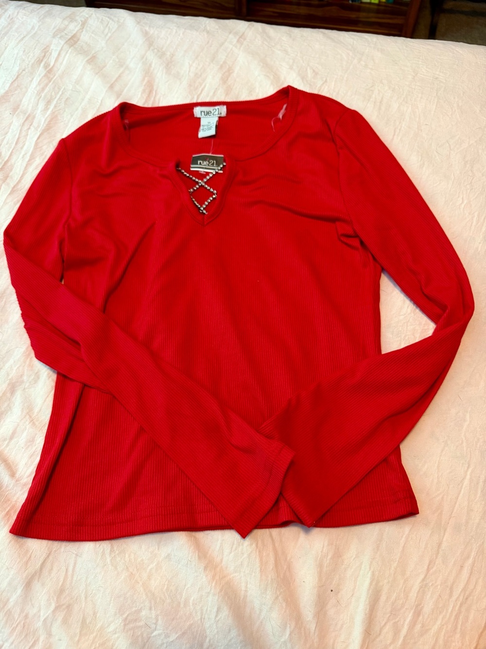 rue21 Red Ribbed Long Sleeve Top NWT | Rhinestone Detail Top Size Medium